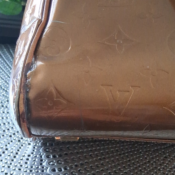 Louis Vuitton Vintage Brown Patent Vernis Satchel with Natural Trim - Picture 10 of 12